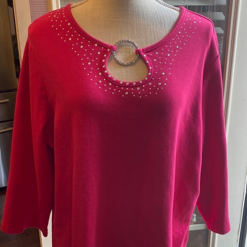 Quacker factory Elegant Pink Women's Top with Rhinestone Detail size XL